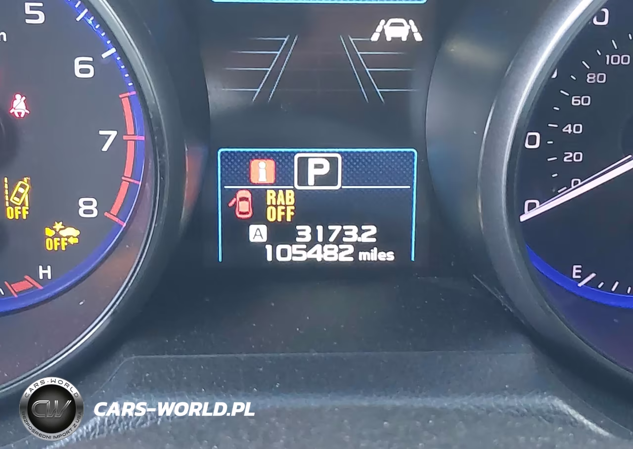 2018 Subaru Outback 3.6R Touring VIN:4S4BSETC2J3334998 - 15