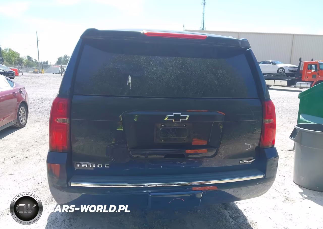 2017 Chevrolet Tahoe Premier VIN:1GNSCCKC0HR304257 - 17