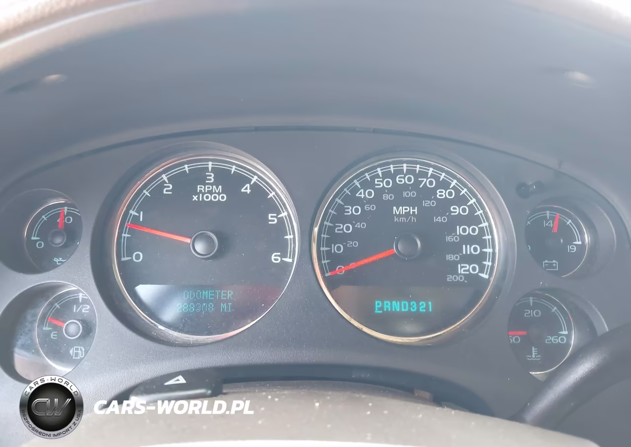 2008 GMC Yukon Slt VIN:1GKFC130X8R208210 - 7