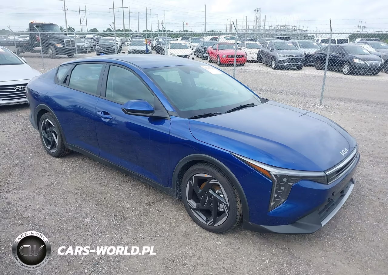 2026 Kia K4 Ex – zdjęcie 1 z 17