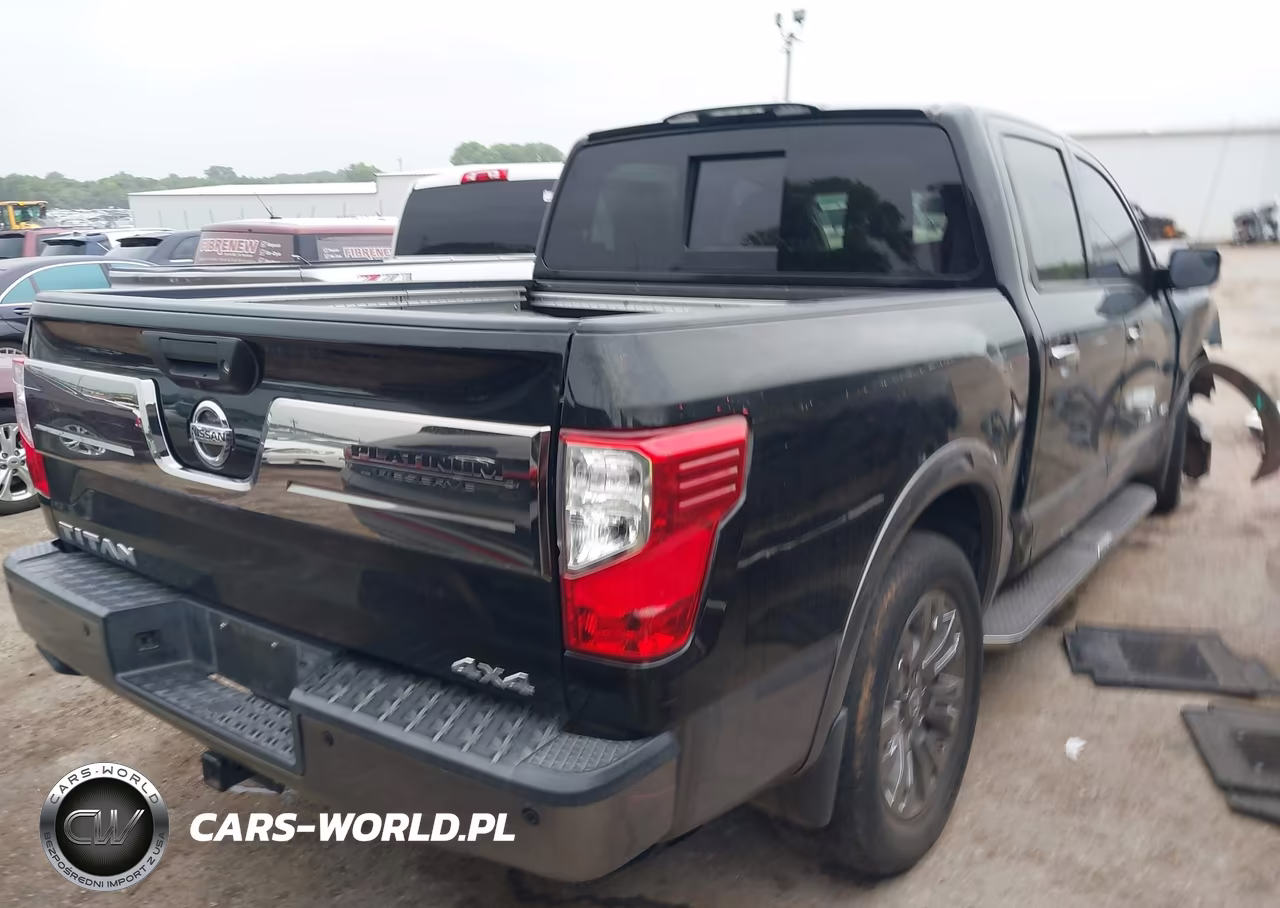 2018 Nissan Titan Platinum Reserve VIN:1N6AA1E5XJN501359 - 4