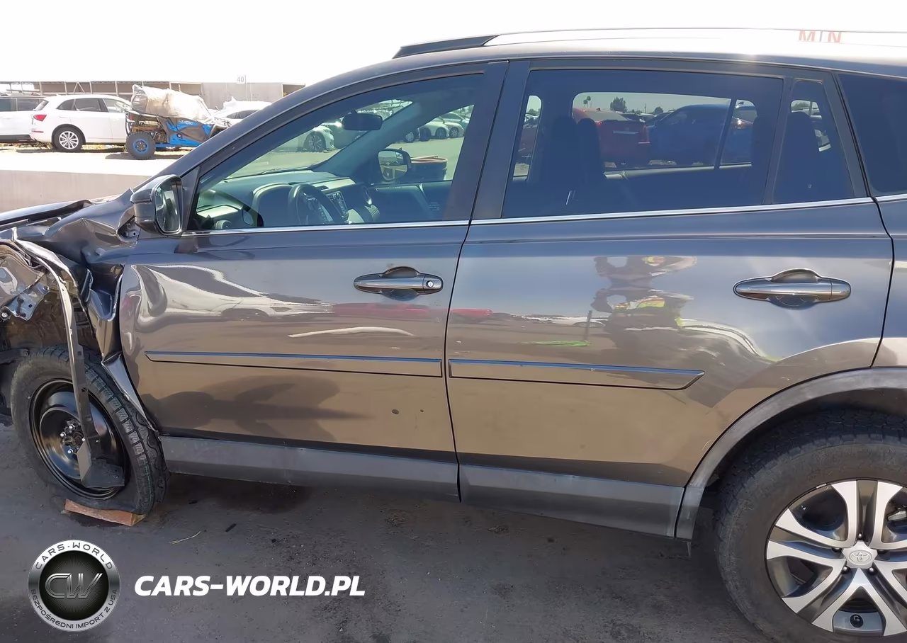 2017 Toyota Rav4 Le VIN:2T3BFREV0HW659137 - 15