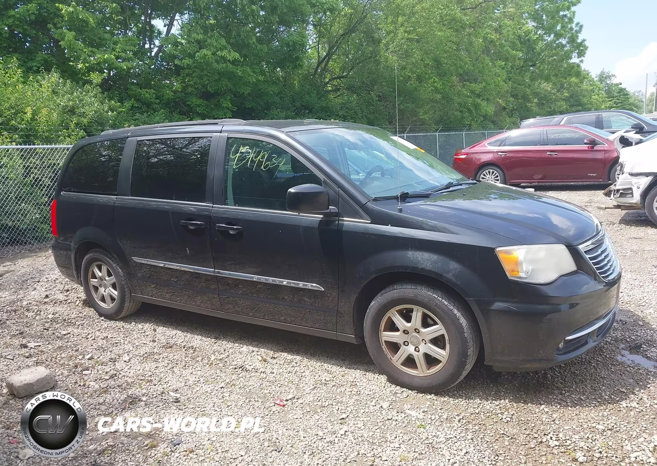 2011 Chrysler Town & Country Touring VIN:2A4RR5DG1BR607223 - 13