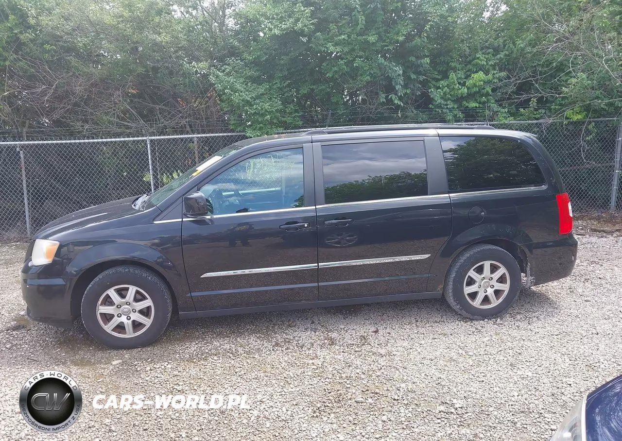 2011 Chrysler Town & Country Touring VIN:2A4RR5DG1BR607223 - 14