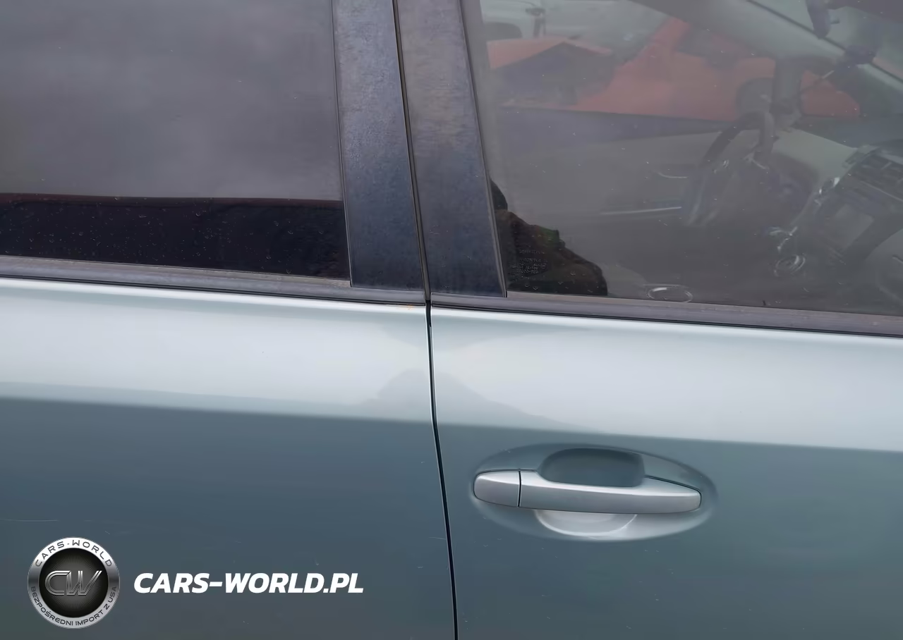 2014 Toyota Prius V Three VIN:JTDZN3EU7E3304700 - 13