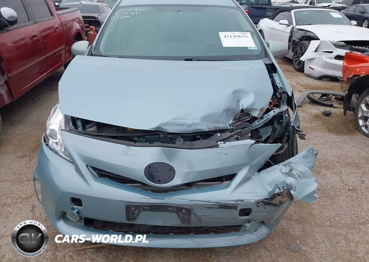 2014 Toyota Prius V Three VIN:JTDZN3EU7E3304700 - 6