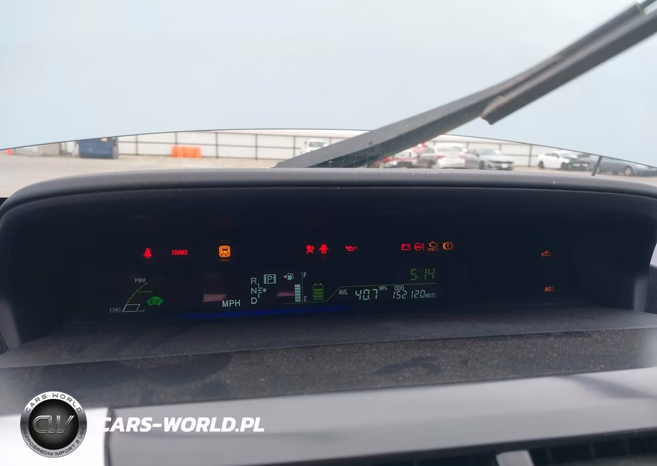 2014 Toyota Prius V Three VIN:JTDZN3EU7E3304700 - 7