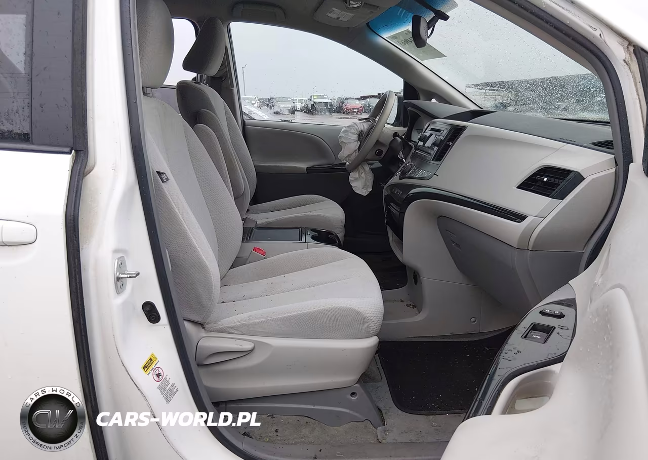 2013 Toyota Sienna Le V6 8 Passenger VIN:5TDKK3DC3DS302071 - 5