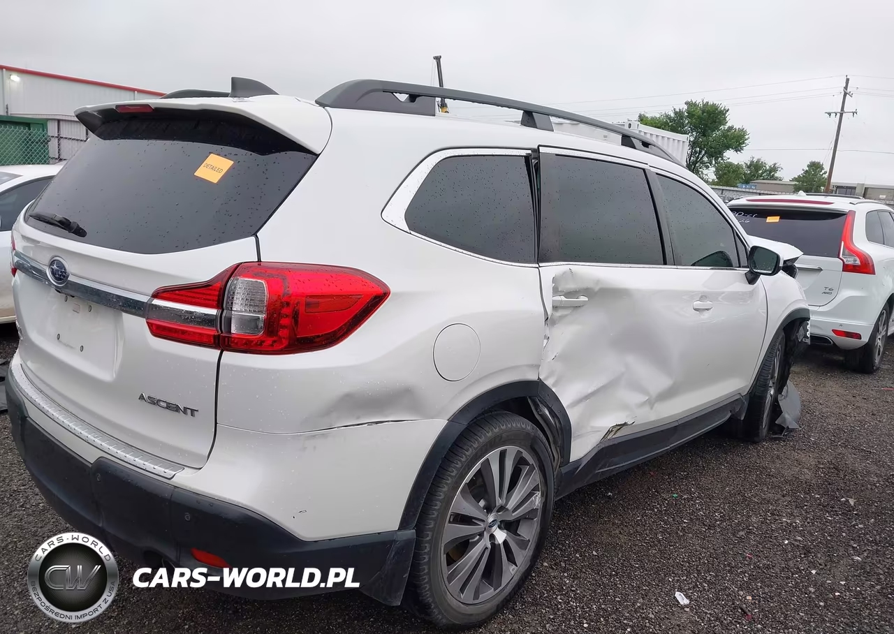 2020 Subaru Ascent Premium VIN:4S4WMAHD3L3460585 - 4