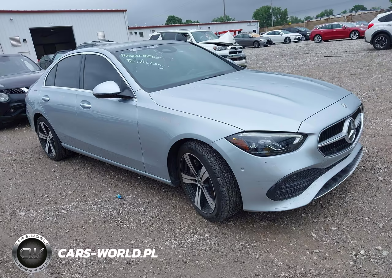 2024 Mercedes-Benz C 300 – zdjęcie 1 z 18