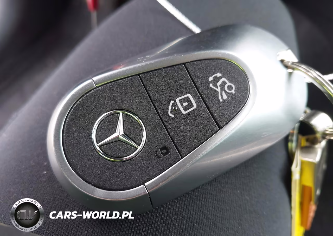 2024 Mercedes-Benz C 300 VIN:W1KAF4HB0RR211469 - 11