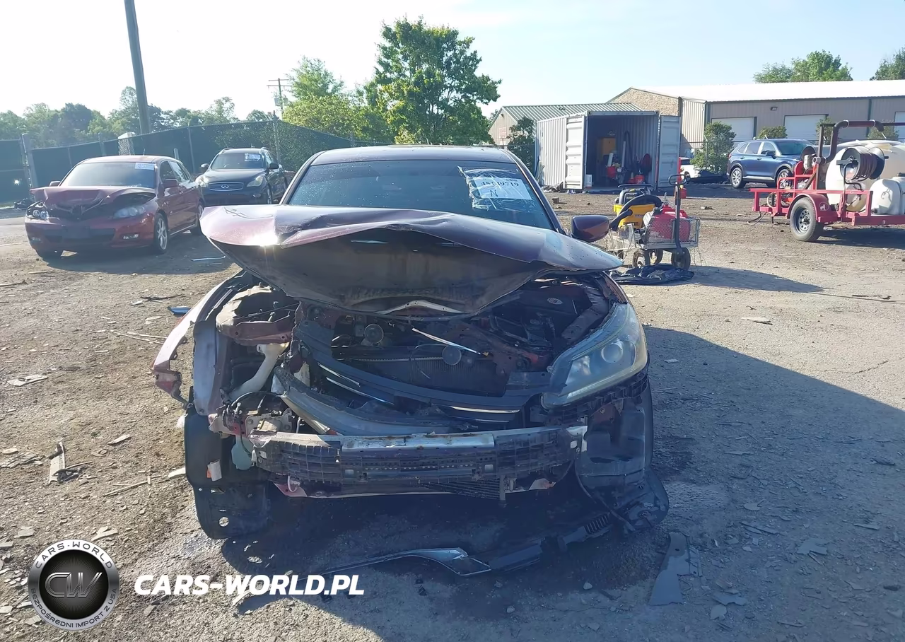 2014 Honda Accord Sport VIN:1HGCR2F58EA295076 - 13