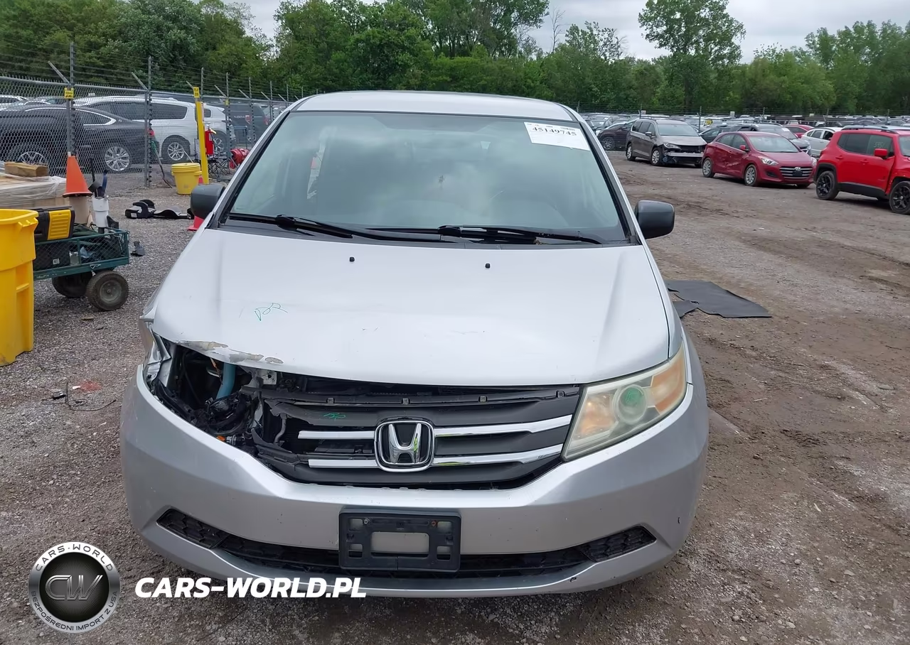 2013 Honda Odyssey Lx VIN:5FNRL5H25DB075527 - 13