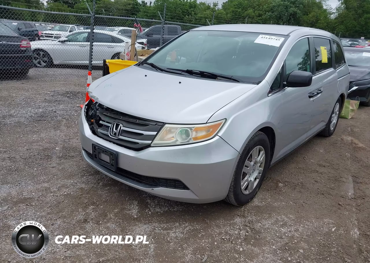 2013 Honda Odyssey Lx VIN:5FNRL5H25DB075527 - 2