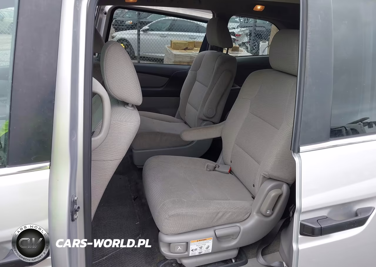 2013 Honda Odyssey Lx VIN:5FNRL5H25DB075527 - 8