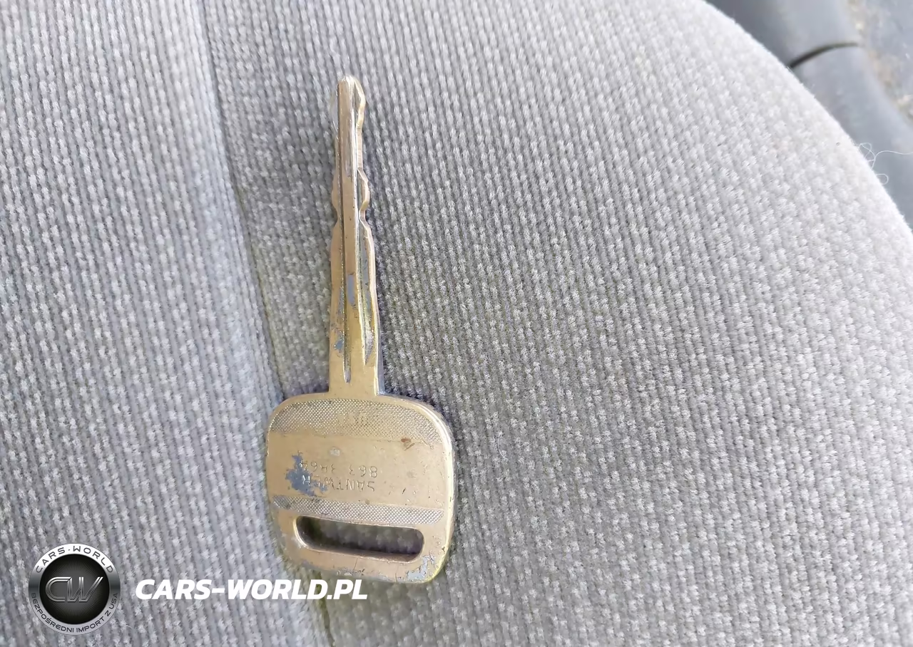 1998 Toyota Camry Ce VIN:4T1BG22K5WU273365 - 11