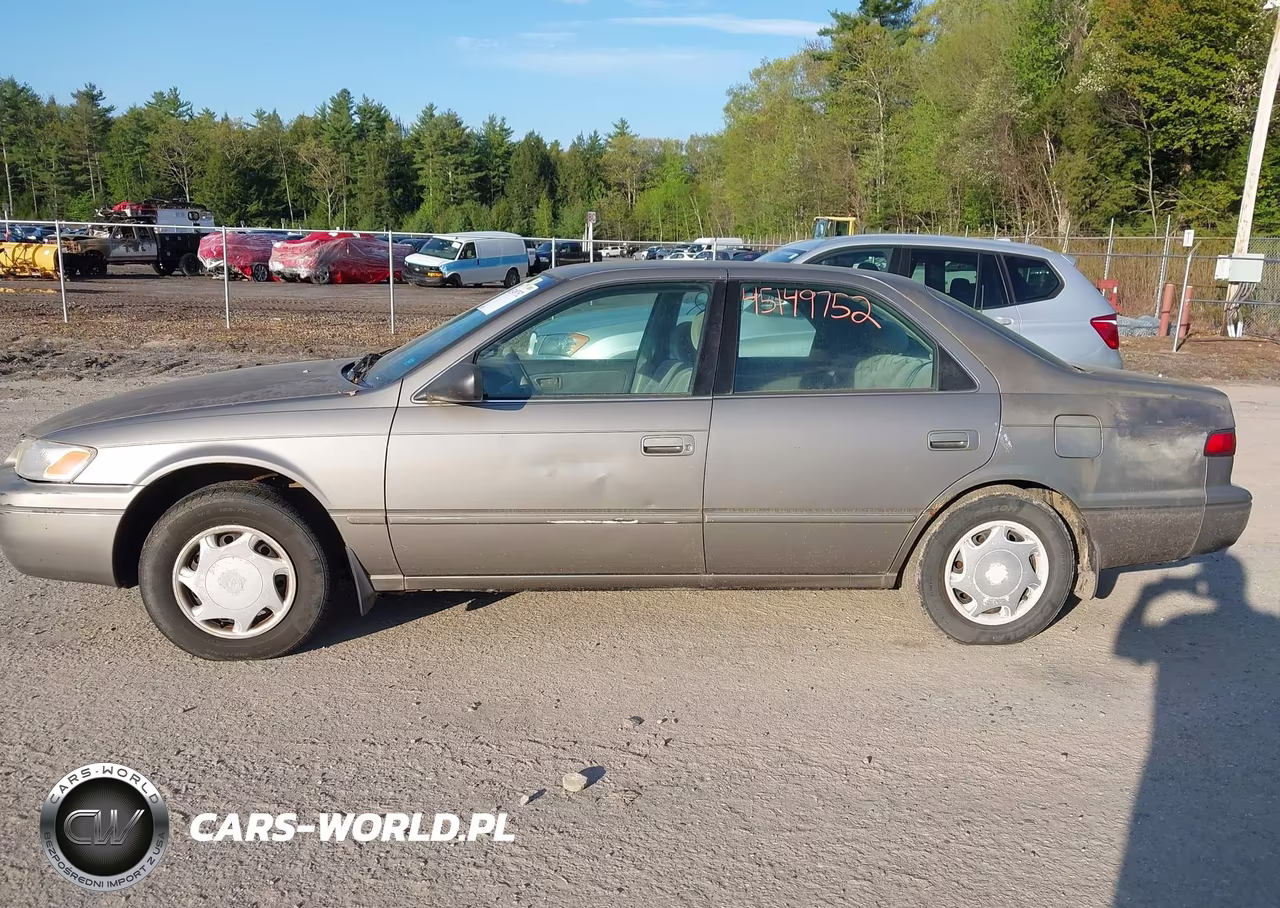 1998 Toyota Camry Ce VIN:4T1BG22K5WU273365 - 12
