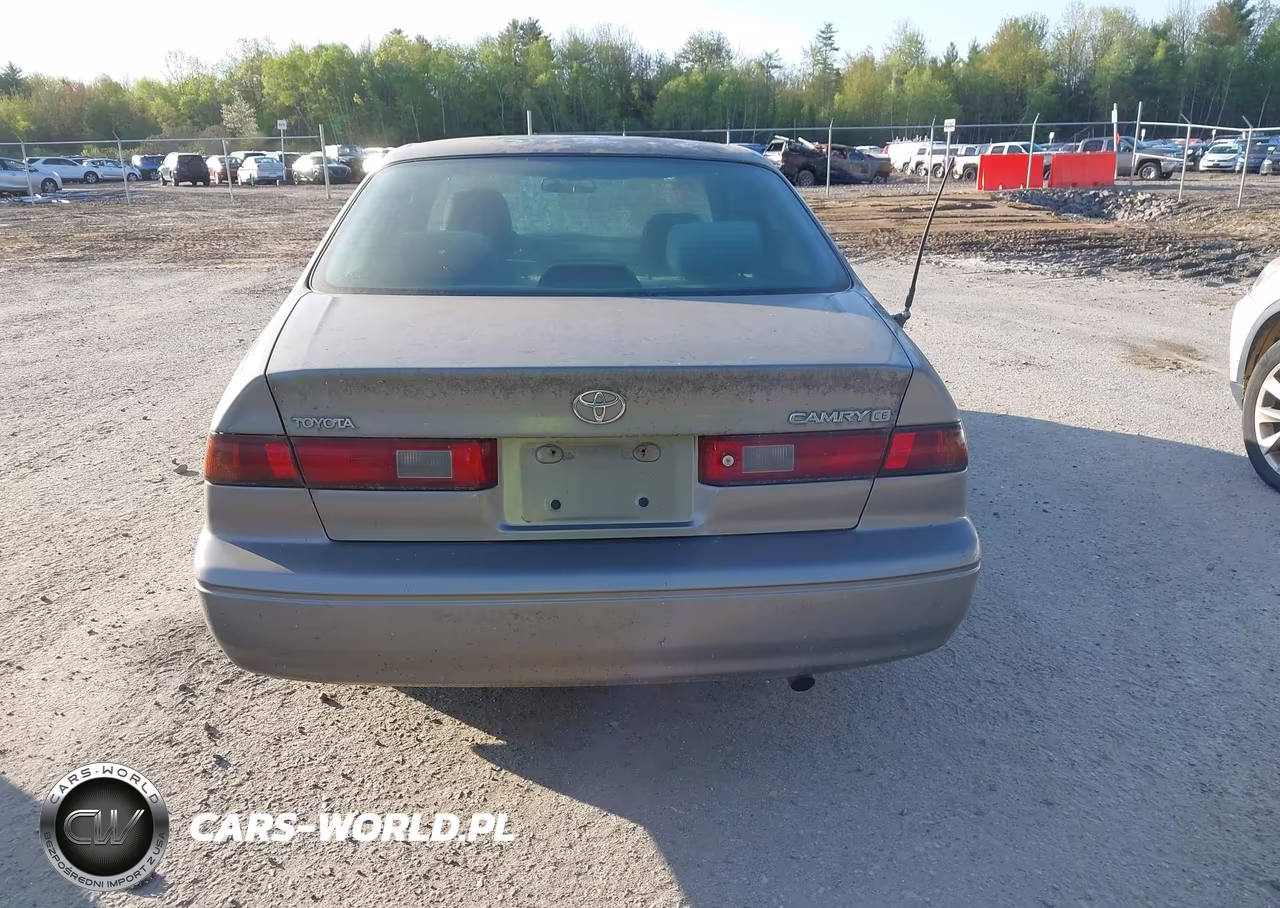 1998 Toyota Camry Ce VIN:4T1BG22K5WU273365 - 15