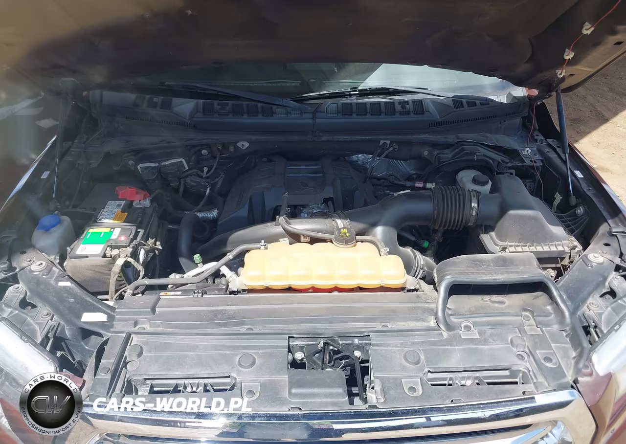 2017 Ford F-150 Xlt VIN:1FTEX1EP7HKC05876 - 10