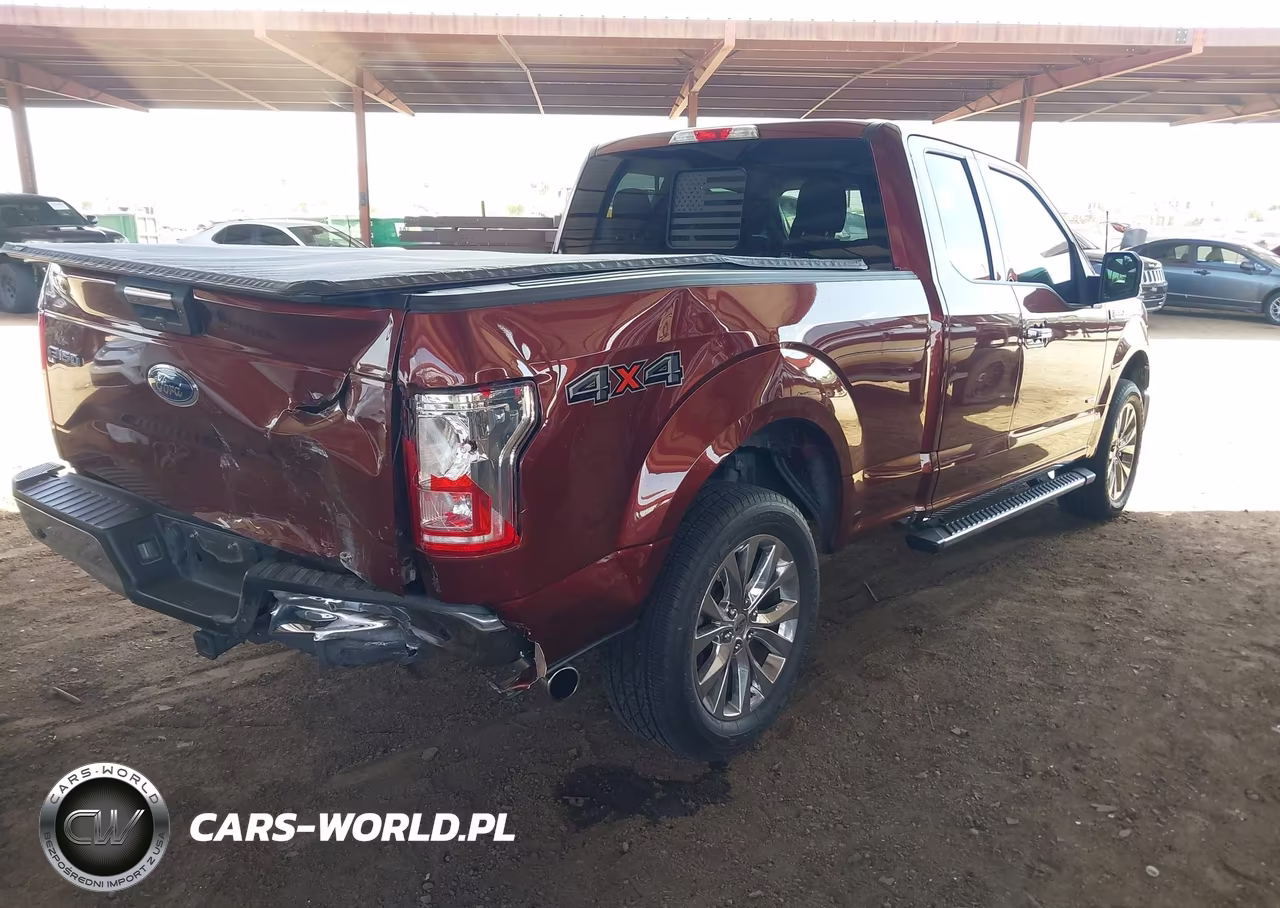 2017 Ford F-150 Xlt VIN:1FTEX1EP7HKC05876 - 4