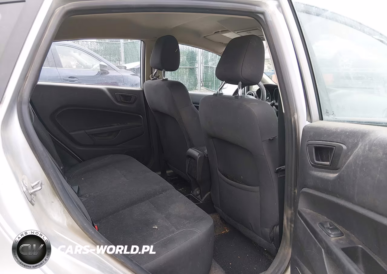 2018 Ford Fiesta Se VIN:3FADP4EJ3JM115489 - 8