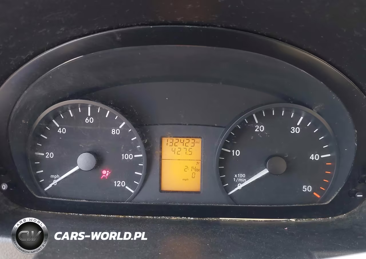 2018 Mercedes-Benz Sprinter 2500 Standard Roof V6 VIN:WD3PE7CD6JP613508 - 7