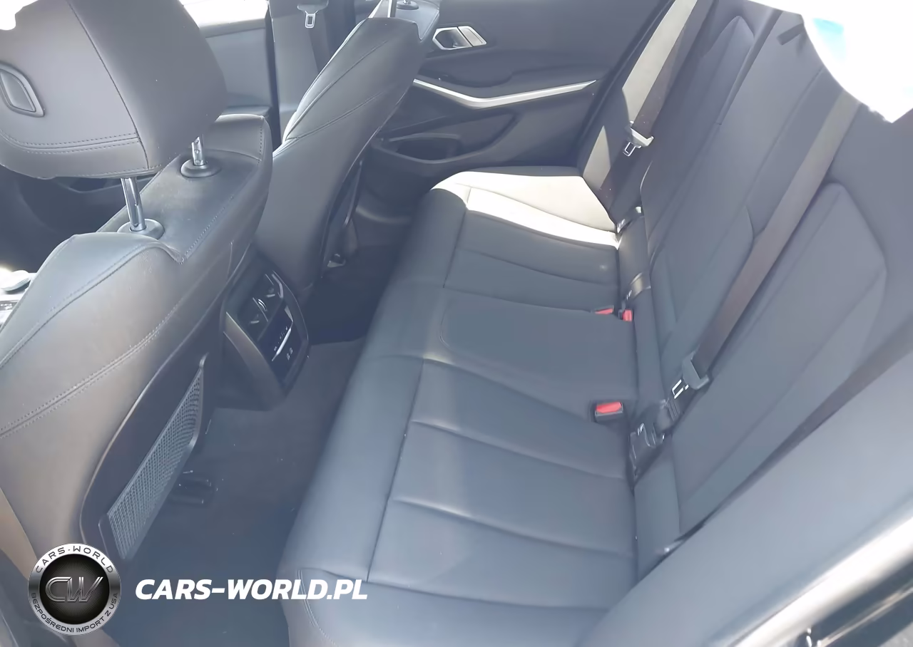 2021 BMW 330I VIN:3MW5R1J08M8B88579 - 8