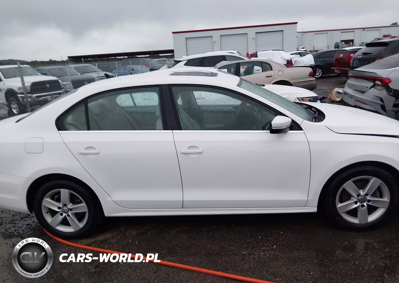2012 Volkswagen Jetta 2.0L Tdi VIN:3VW3L7AJ2CM042592 - 13