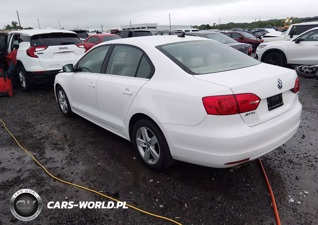 2012 Volkswagen Jetta 2.0L Tdi VIN:3VW3L7AJ2CM042592 - 3