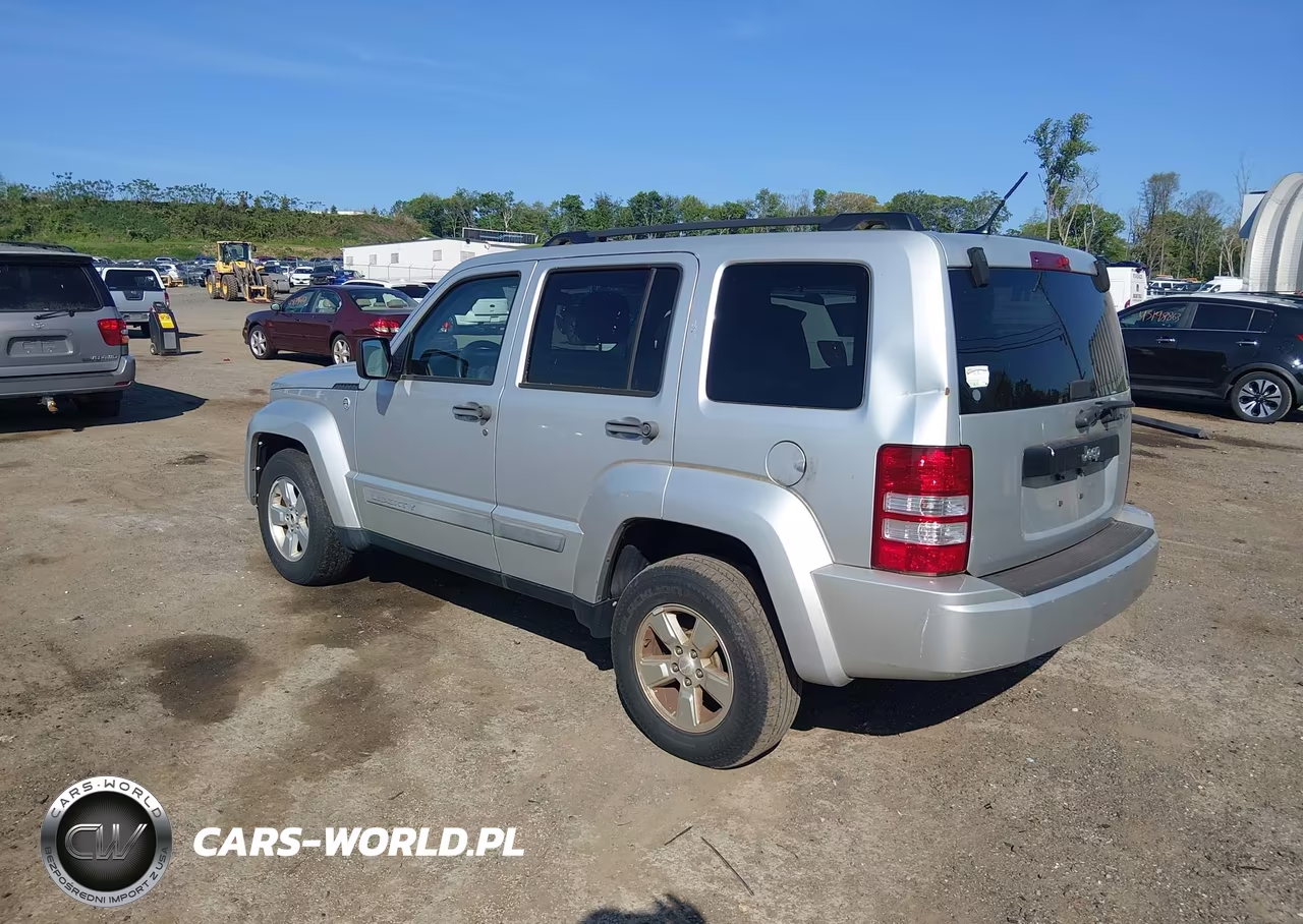 2012 Jeep Liberty Sport VIN:1C4PJMAKXCW146328 - 3
