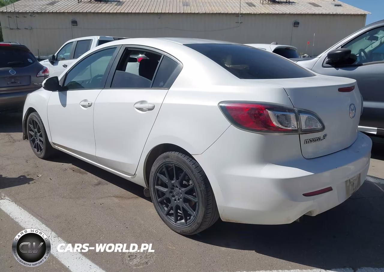 2013 Mazda Mazda3 I Sport VIN:JM1BL1U71D1704284 - 3
