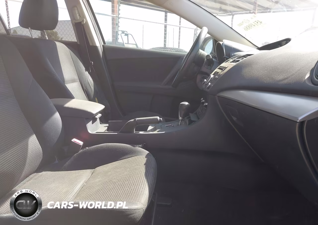 2013 Mazda Mazda3 I Sport VIN:JM1BL1U71D1704284 - 5