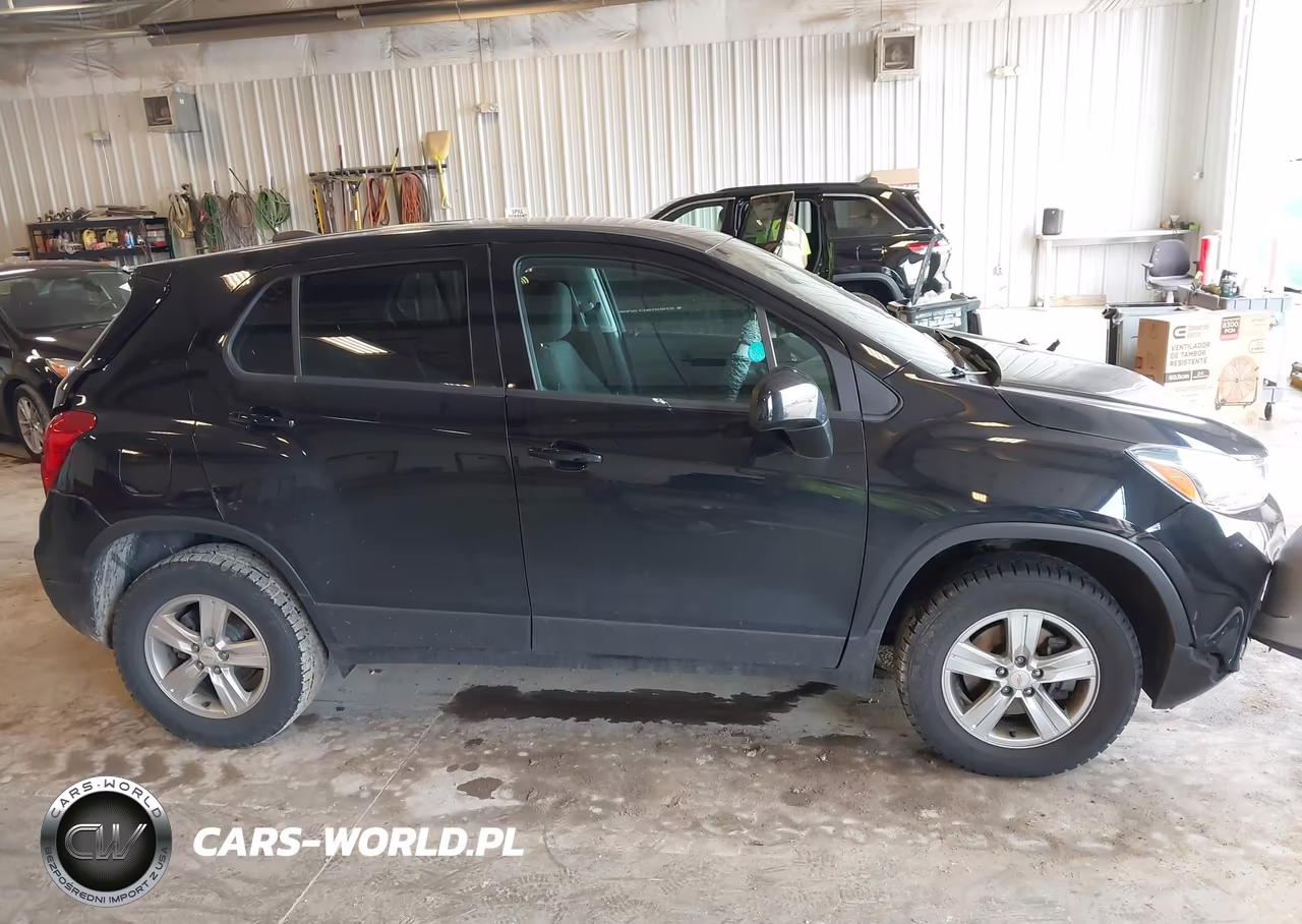 2020 Chevrolet Trax Awd Ls VIN:KL7CJNSB6LB330477 - 13