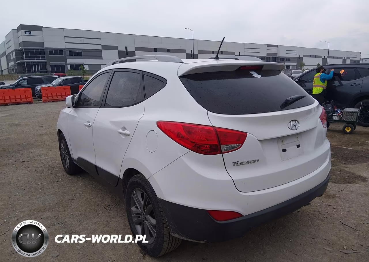 2014 Hyundai Tucson Se VIN:KM8JU3AG4EU897504 - 3
