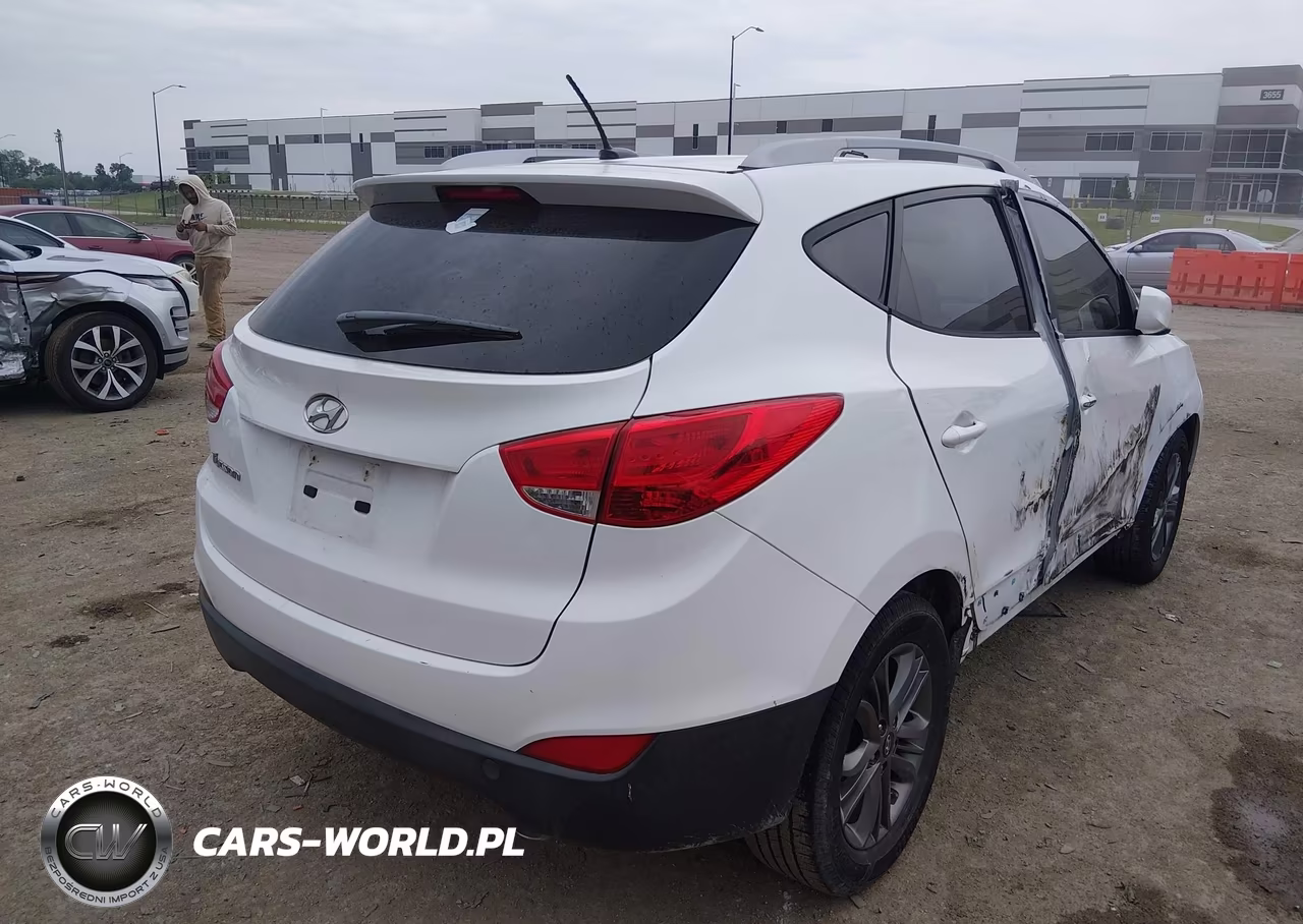 2014 Hyundai Tucson Se VIN:KM8JU3AG4EU897504 - 4
