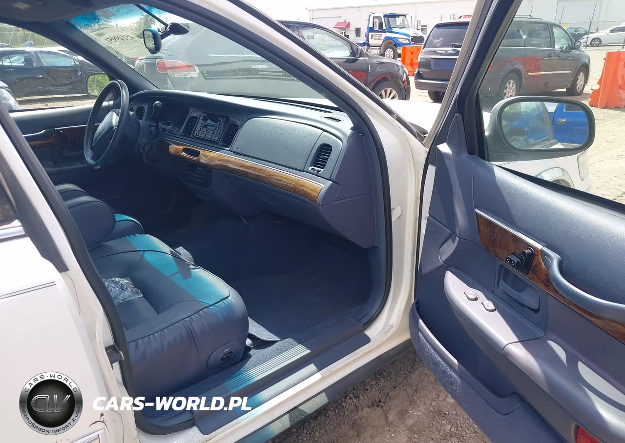 1998 Mercury Grand Marquis VIN:2MEFM75W6WX679978 - 5