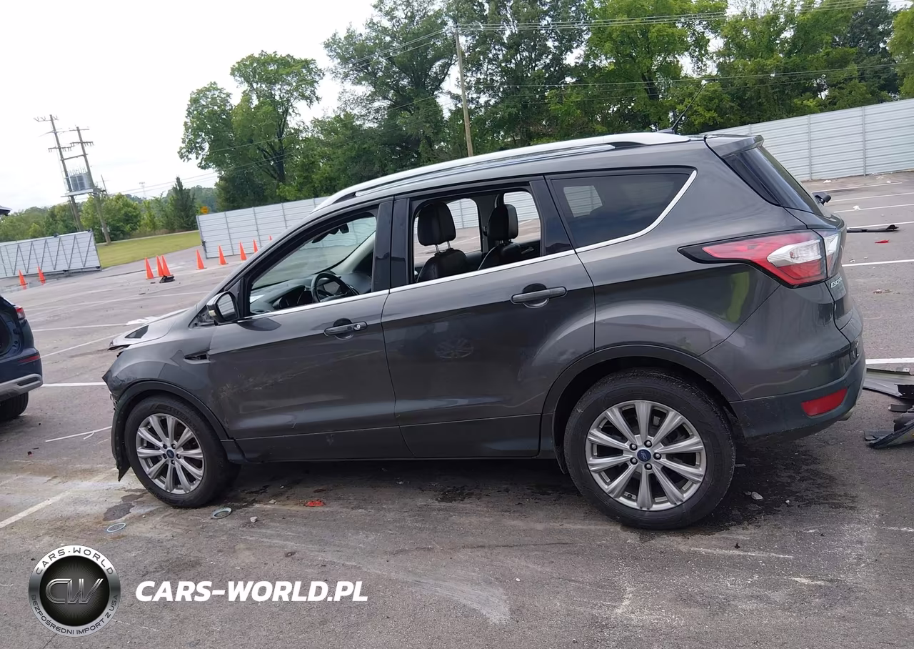 2017 Ford Escape Titanium VIN:1FMCU0JD2HUB73781 - 15