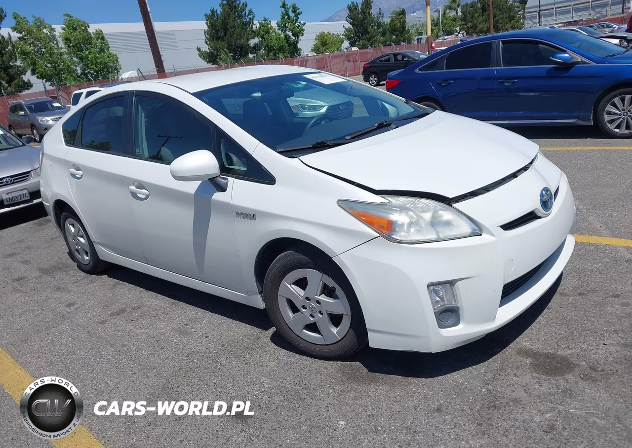 2011 Toyota Prius Two