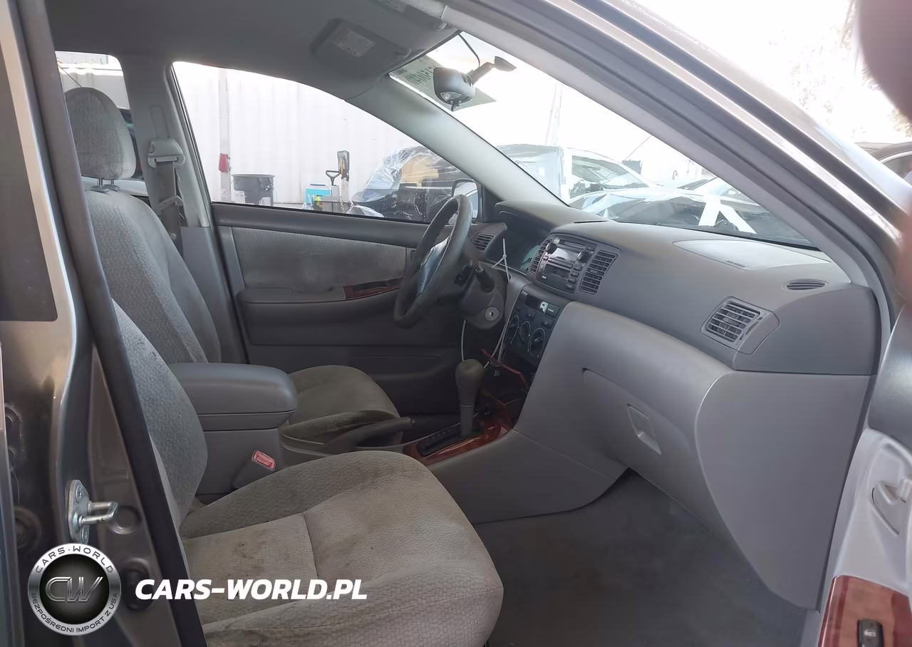 2004 Toyota Corolla Le VIN:1NXBR32E44Z224858 - 5