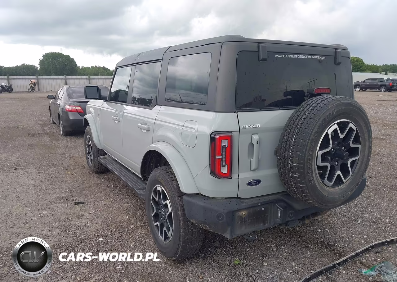 2024 Ford Bronco Outer Banks VIN:1FMDE8BH6RLB37603 - 3