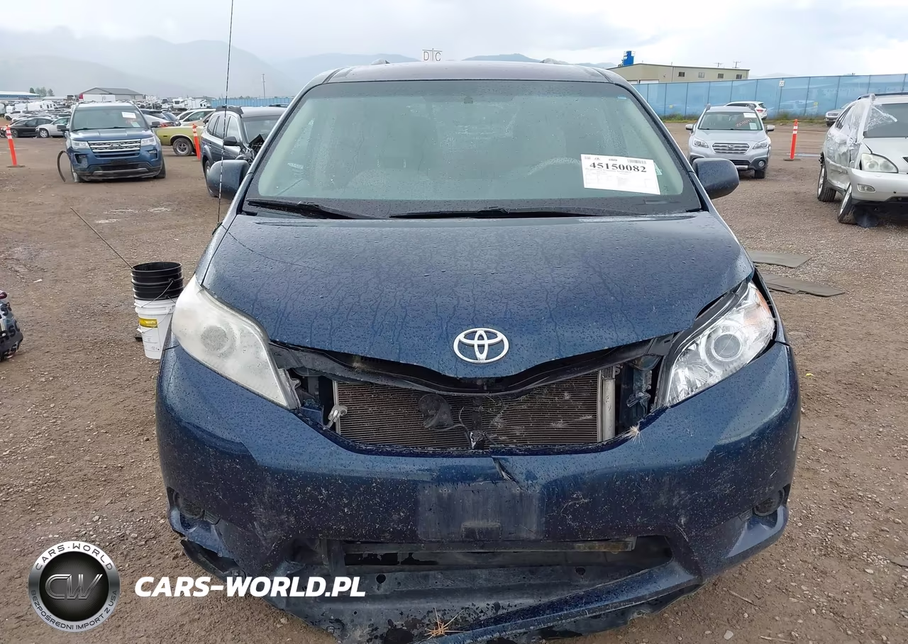 2012 Toyota Sienna Le V6 8 Passenger VIN:5TDKK3DC0CS236495 - 12