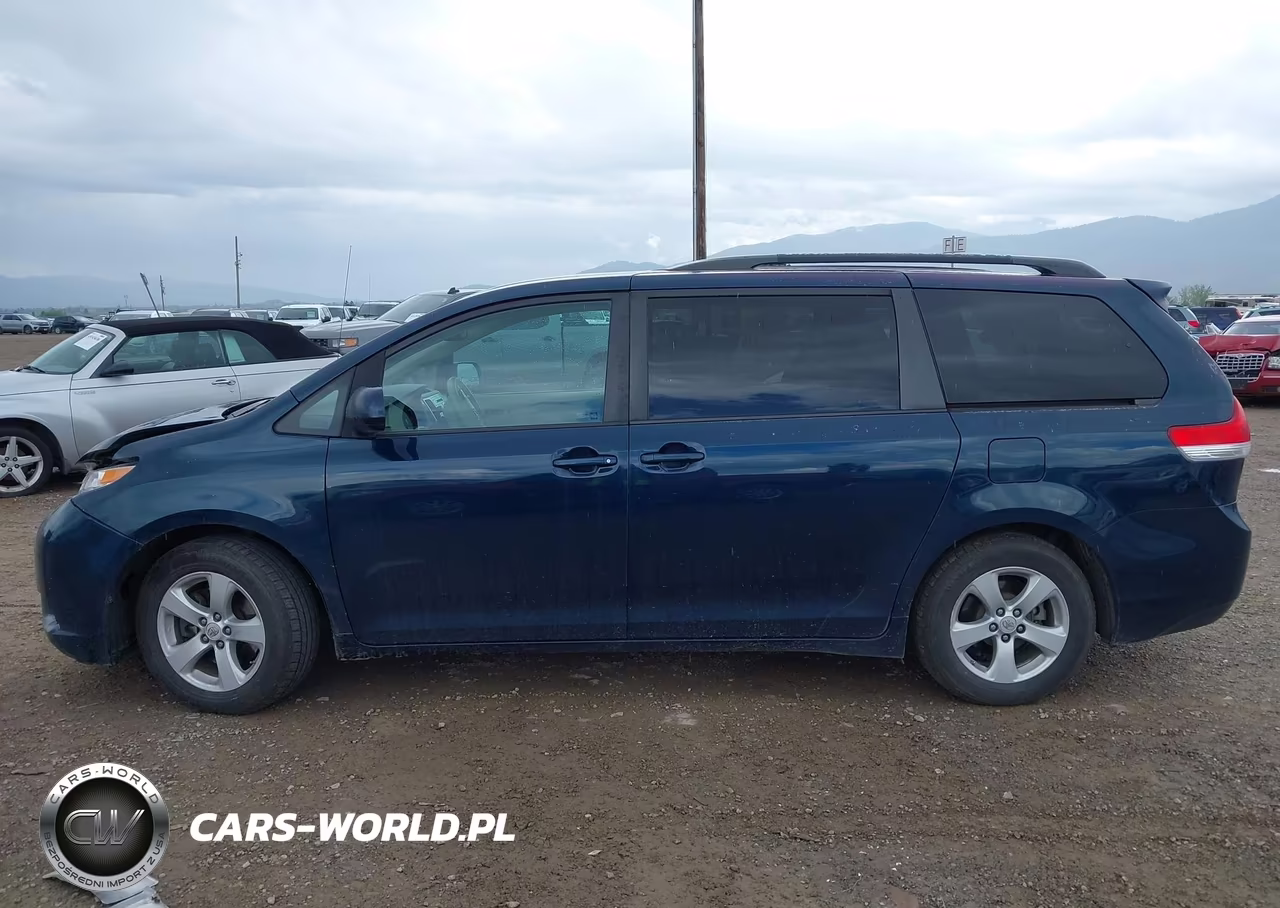 2012 Toyota Sienna Le V6 8 Passenger VIN:5TDKK3DC0CS236495 - 14