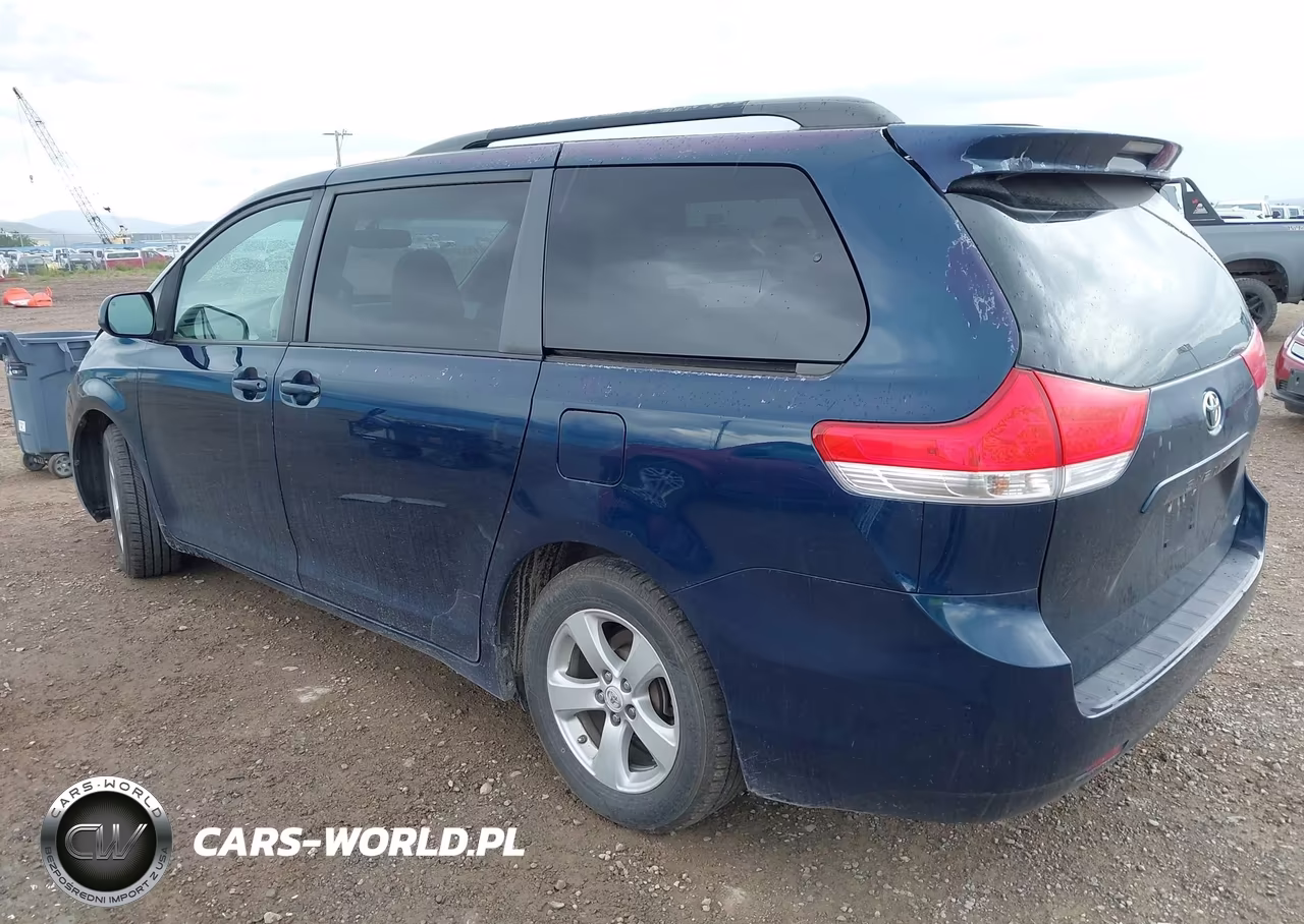 2012 Toyota Sienna Le V6 8 Passenger VIN:5TDKK3DC0CS236495 - 3