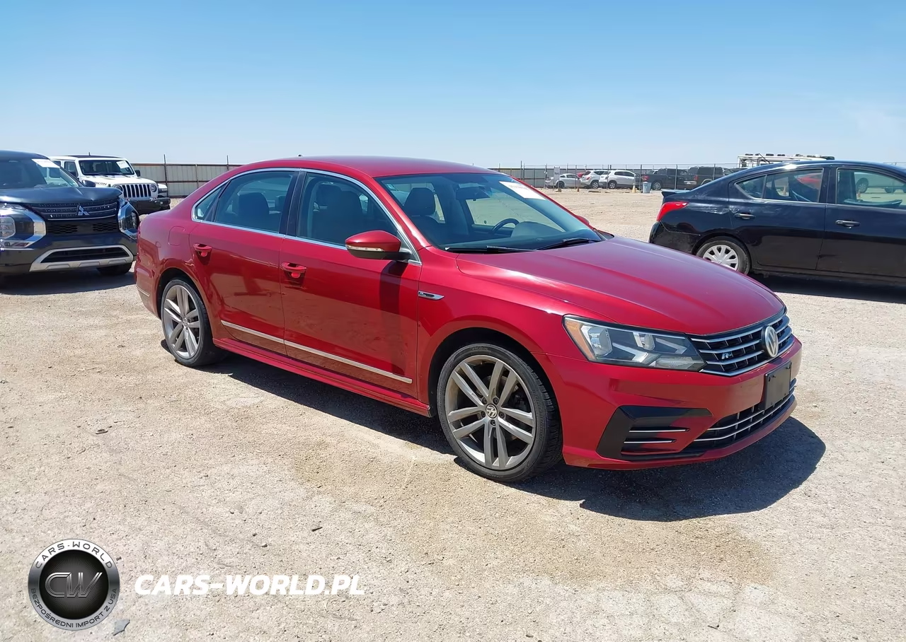 2017 Volkswagen Passat 1.8T R-Line – zdjęcie 1 z 16