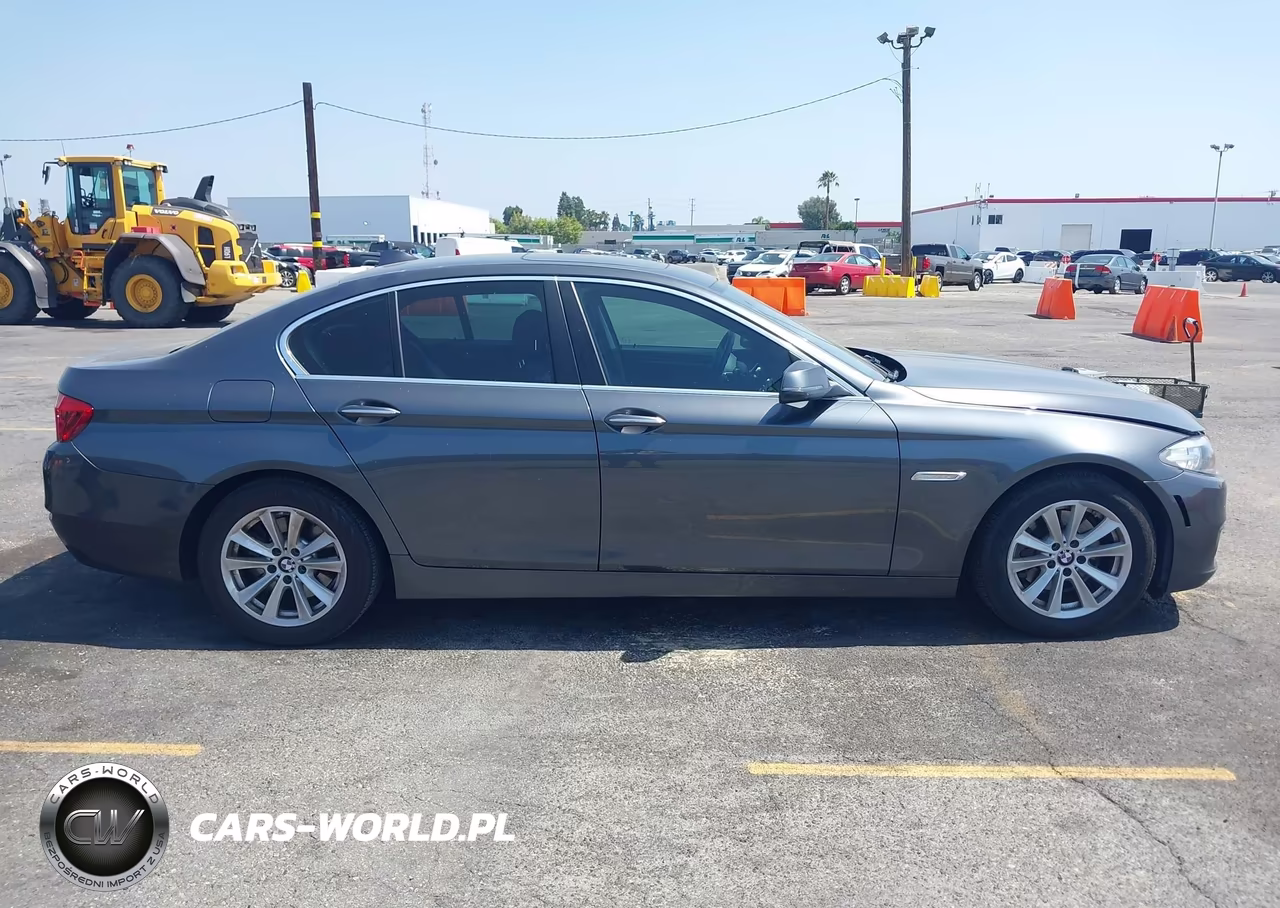2016 BMW 528I VIN:WBA5A5C5XGD526966 - 13