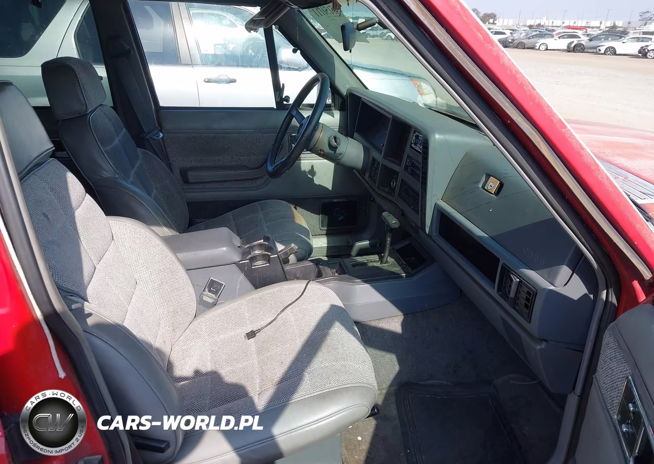 1991 Jeep Cherokee Laredo VIN:1J4FJ58S9ML637154 - 5