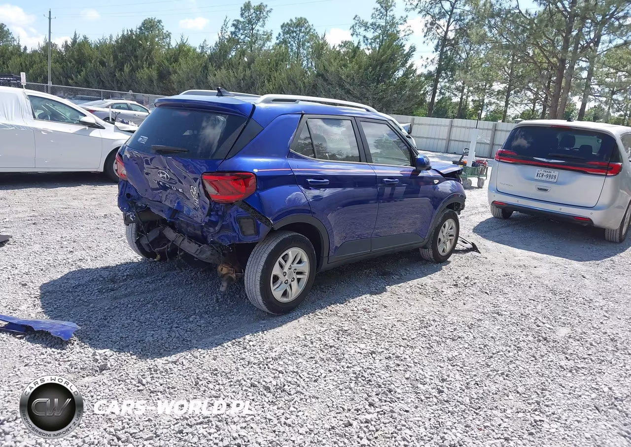 2020 Hyundai Venue Sel VIN:KMHRC8A32LU032771 - 4