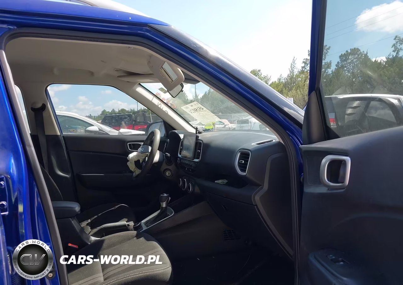 2020 Hyundai Venue Sel VIN:KMHRC8A32LU032771 - 5