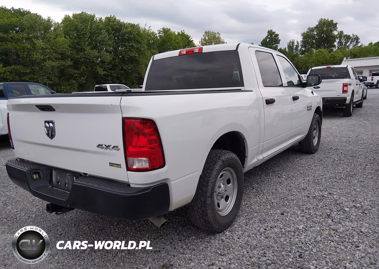 2018 Ram 1500 Tradesman 4X4 5'7 Box VIN:1C6RR7KGXJS319015 - 4