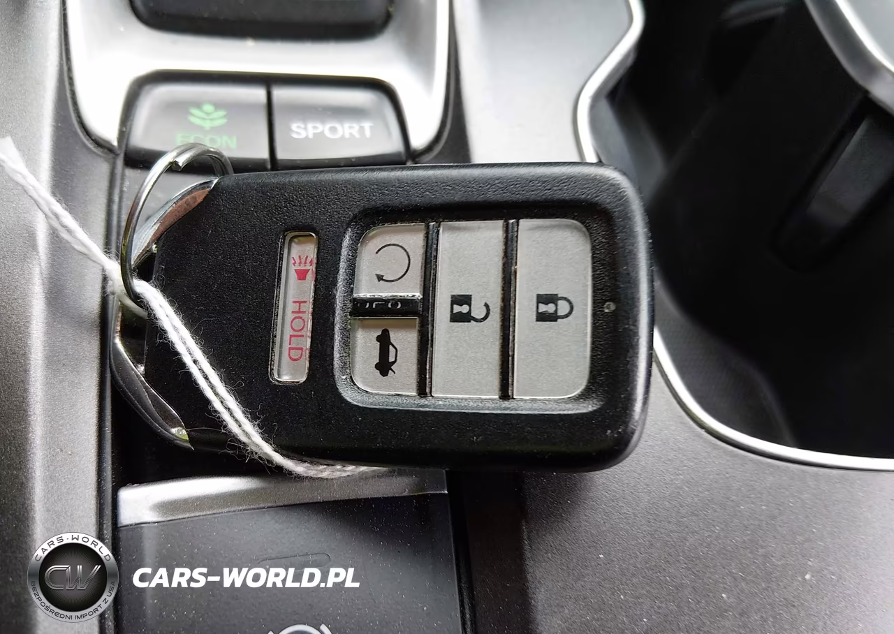 2022 Honda Accord Hybrid Touring VIN:1HGCV3F94NA005968 - 11